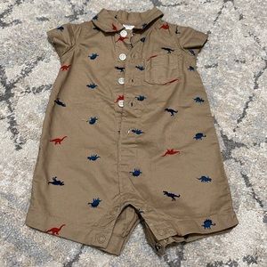 Baby romper 🦖💙